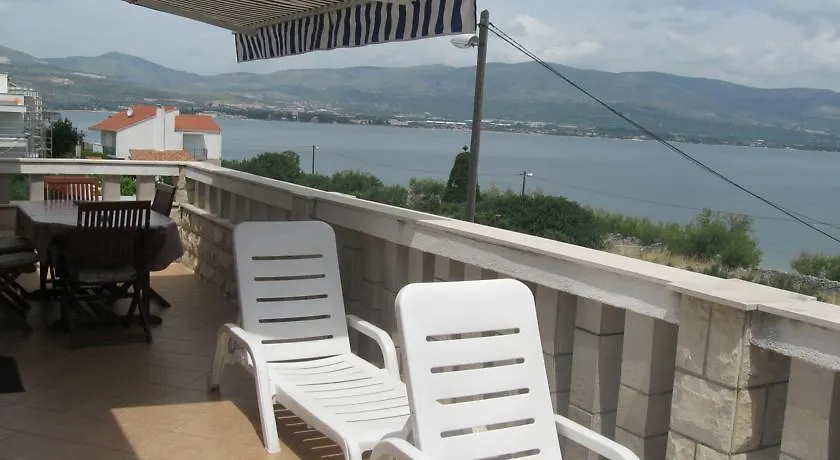 Apartments Jelincic Трогир 0*,